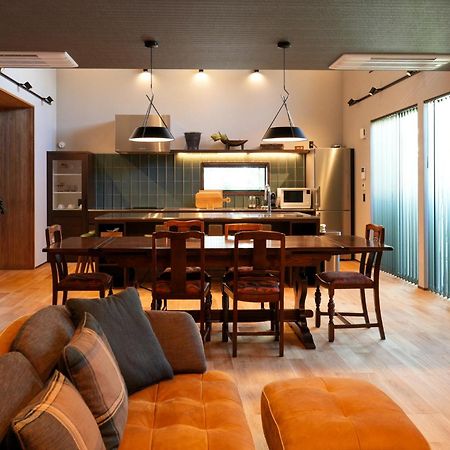 Villa 石の蔵 Hotel Saga Extérieur photo
